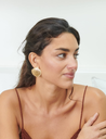 PA-bijoux-venus-dore-4.webp