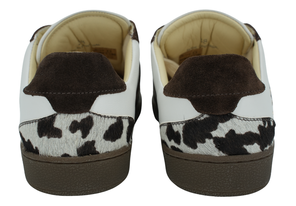 NUBIKK - BASKETS "RAY OWEN STUDS" BLANCHES ET MARRONS