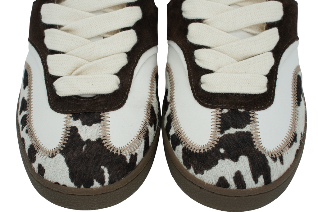 NUBIKK - BASKETS "RAY OWEN STUDS" BLANCHES ET MARRONS