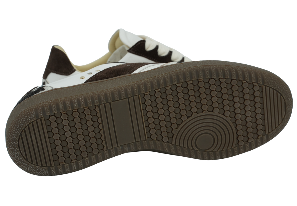 NUBIKK - BASKETS "RAY OWEN STUDS" BLANCHES ET MARRONS