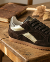 BOAX - BASKETS "TRACK" MARRONS ET DORÉES