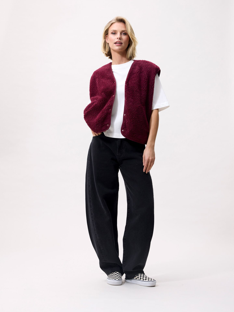 CATWALK JUNKIE - GILET TEDDY BORDEAUX
