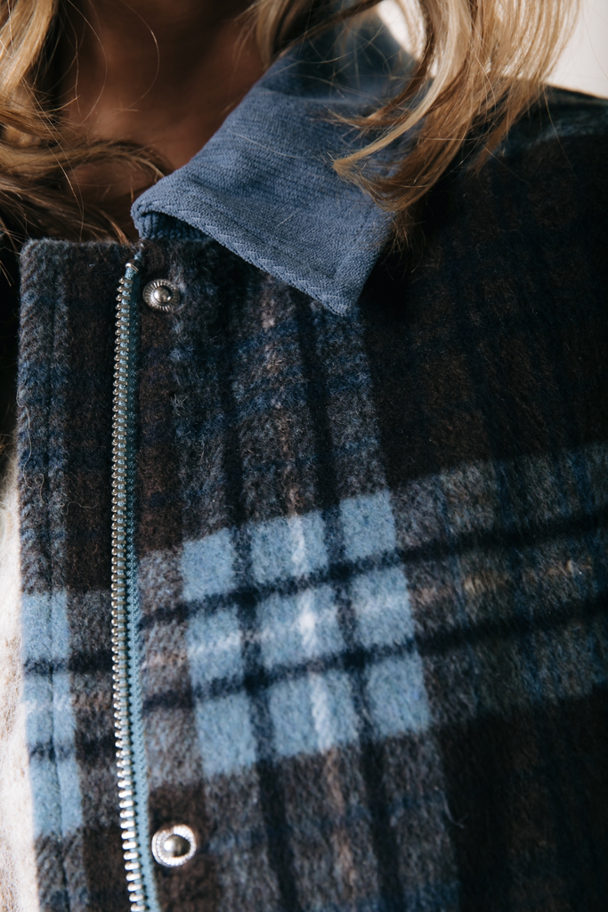 COLOURFUL REBEL - VESTE "MALOU" BLEUE ET MARRONS