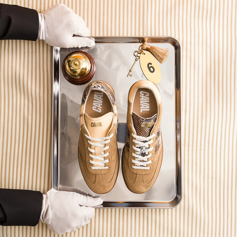 CAVAL - BASKETS "PULSE" BEIGES ET CROCOS