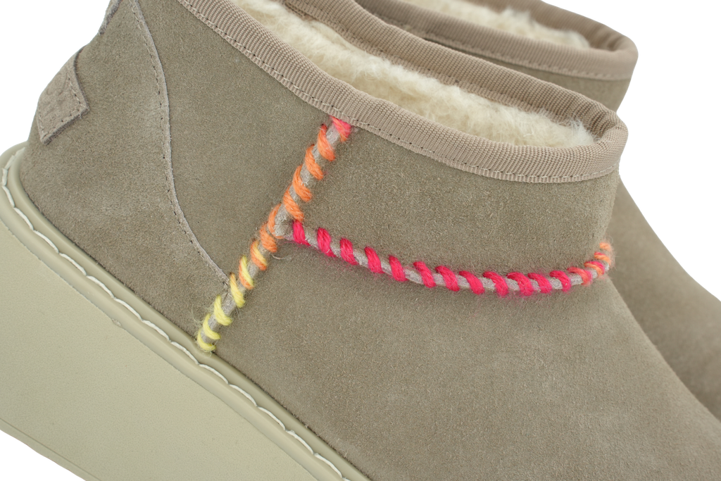 COLORS OF CALIFORNIA - BOTTES FOURRÉES BEIGE