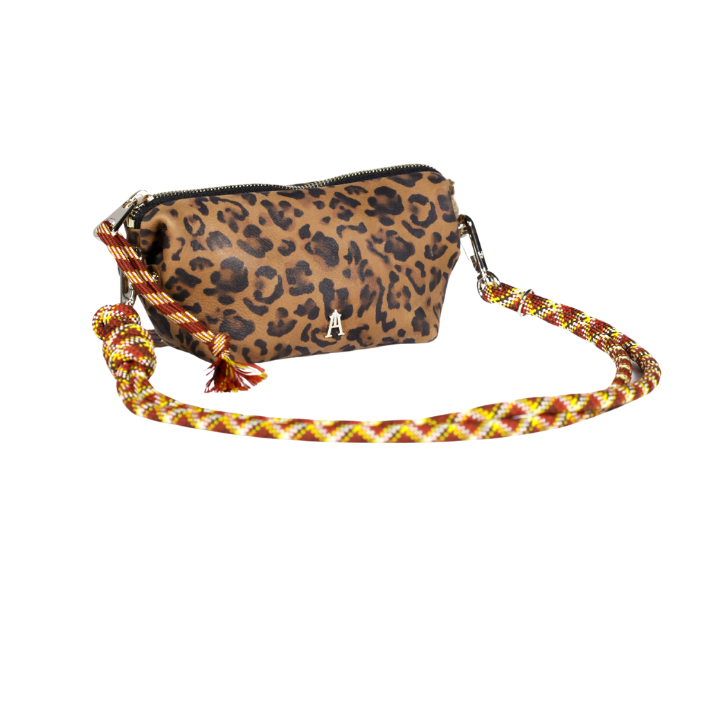 CRAIE STUDIO - TROUSSE DOUX EN CUIR "LÉO FAUVE"