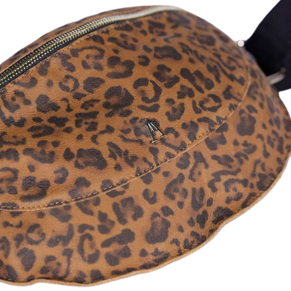 CRAIE STUDIO - SAC BANANE "SMILE" EN CUIR LÉO FAUVE