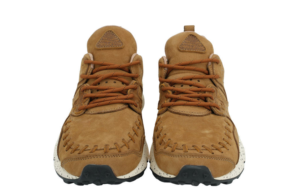 FLOWER MOUNTAIN - YAMANO UNI NABUK BROWN