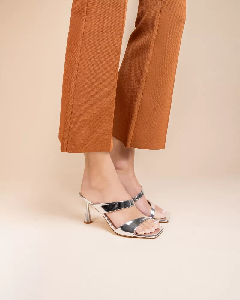 MI/MAI - SANDALES MULES "TARA" À BOUT CARRÉ ARGENTÉ