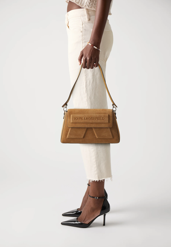 KARL LAGERFELD - SAC "IKON/K" SUÈDE CARAMEL