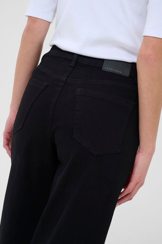 KAFFE - JEANS "KAMEADOW HW" NOIR