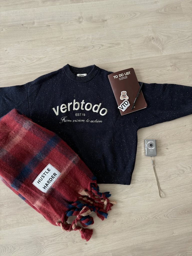 VERB TO DO - ECHARPE XXL "HUSTLE HARDER" BLEUE ET BORDEAUX