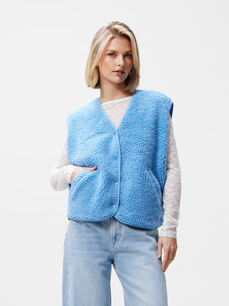 CATWALK JUNKIE - GILET TEDDY BLEU (34)