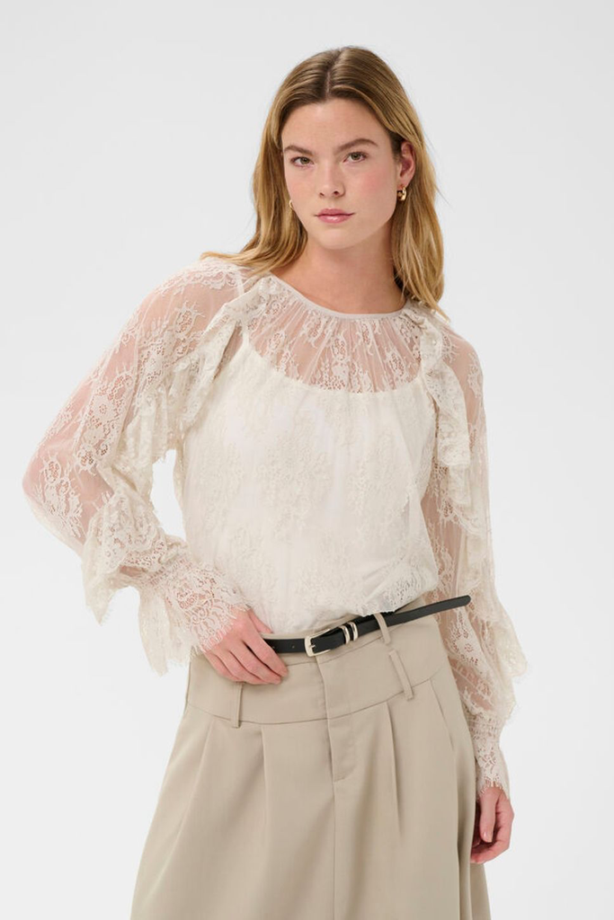 KAFFE - BEIGE SPITZENBLUSE „KAAMÉLIE“ (34)