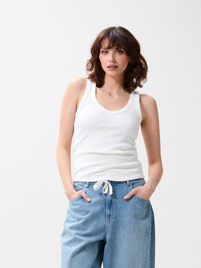 CATWALK JUNKIE - WHITE V-NECK TOP