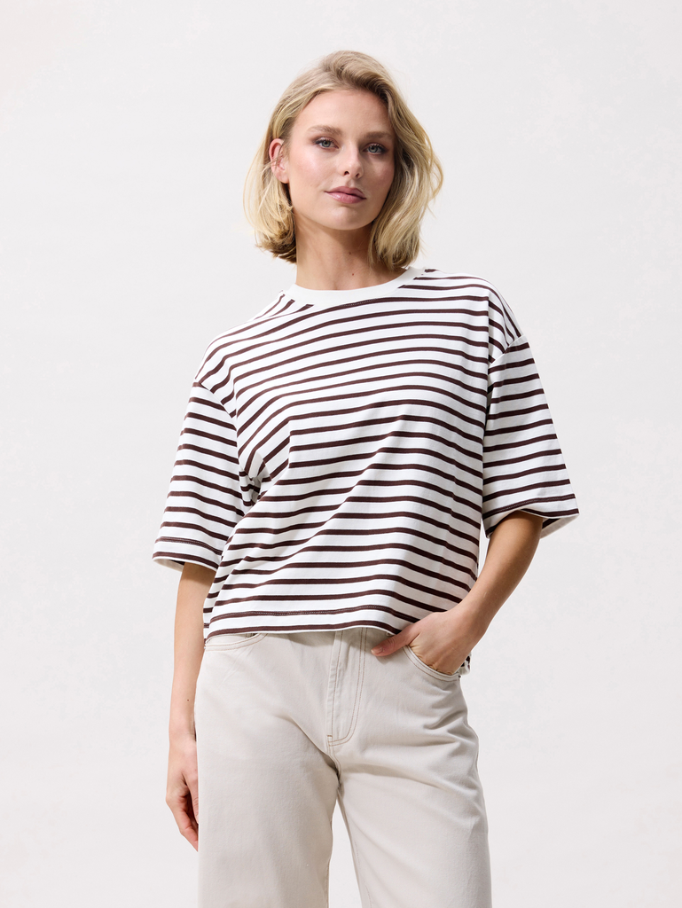 CATWALK JUNKIE - BROWN AND WHITE NAILED T-SHIRT