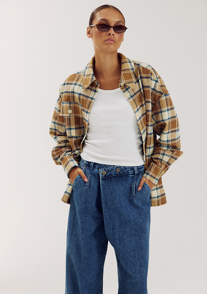 HARPER AND YVE - BEIGE AND BLUE "SELENA" SHIRT (XS)