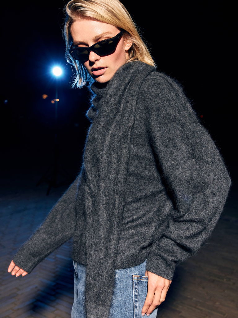 CATWALK JUNKIE - ECHARPE TRIANGLE EN MERINO GRISE FONCÉE