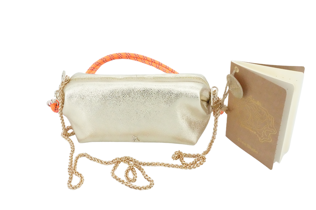 CRAIE STUDIO - GOLDENE LEDERTASCHE „NUAGE“.
