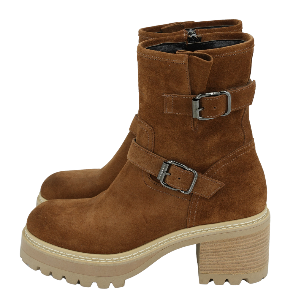FAIRE - COGNAC HEELED ANKLE BOOTS