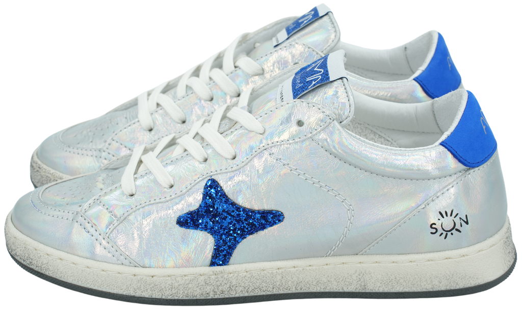AMA BRAND - SILBERMETALLISCHE „SUN“-SNEAKERS