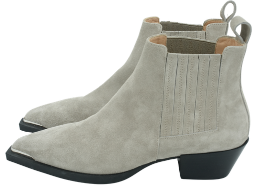 COPENHAGEN - CHELSEA HELLSTEIN