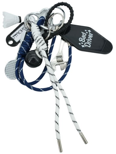 SHOUIA - MARINEBLAUER TASCHENANHÄNGER „BAD DRIVER“